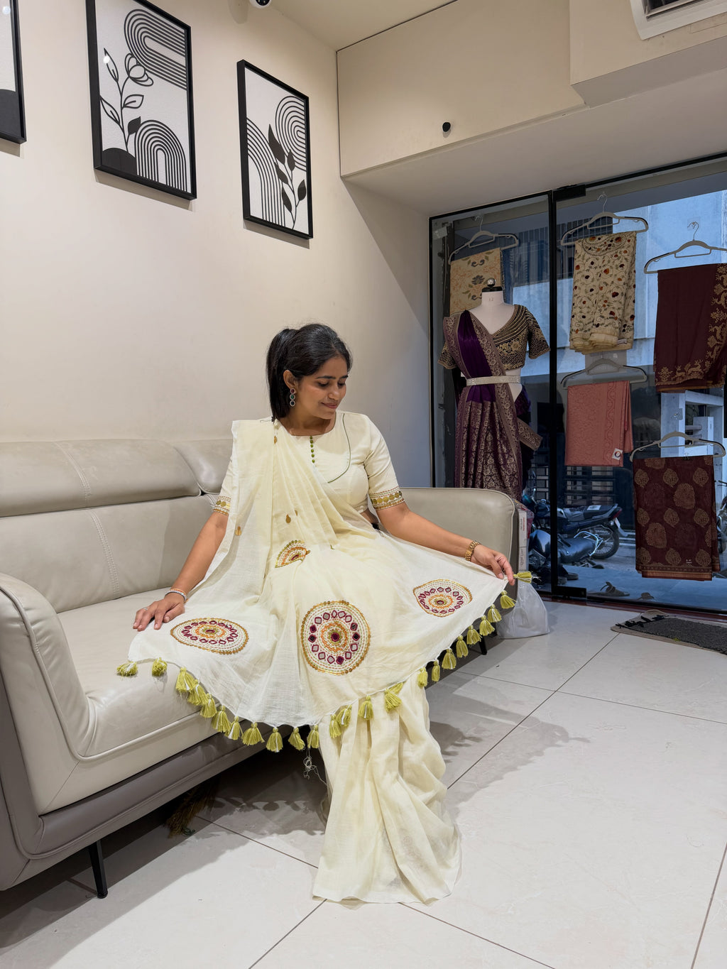 Ivory khadi cotton saree with hand stitched circular motifs and tassel edging - view 11